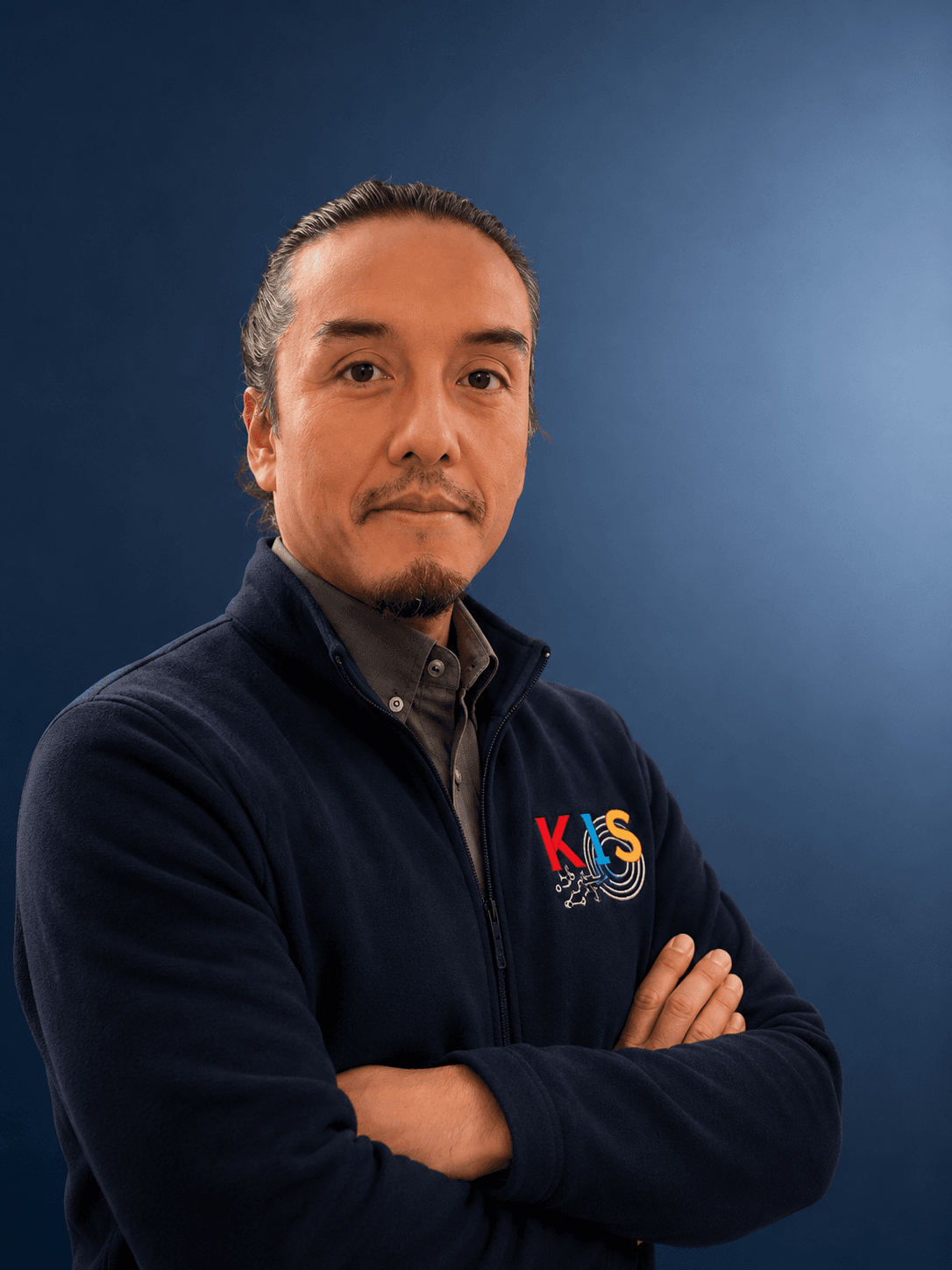 Diego Vega, Co-fundador de KIS